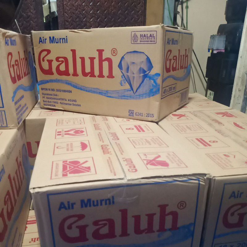 

Air Kemasan Galuh isi 200ml x 48 gelas