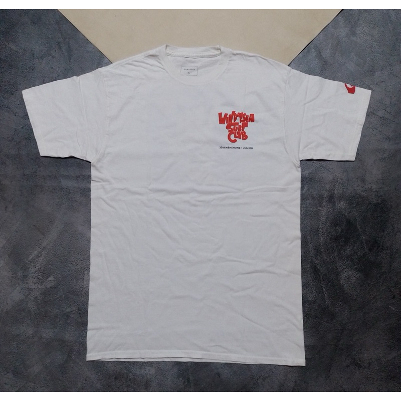 Baju Kaos Oblong Putih QUIKSILVER