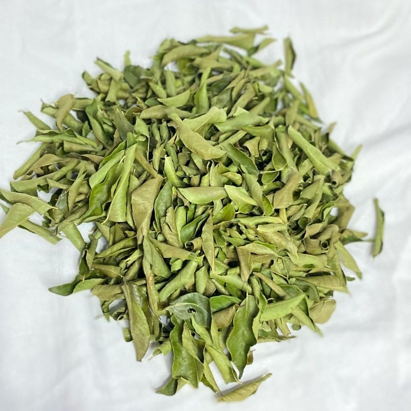 

daun kari/daun temurui/salam Koja