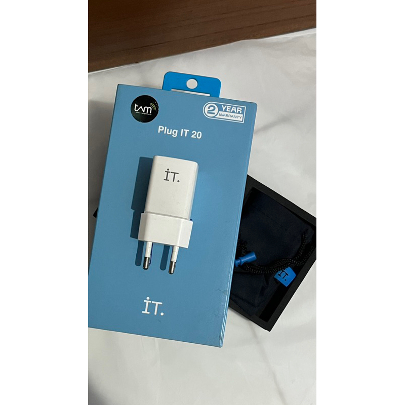 Charger IT1 Plug 20W Cube Charger Type C White ORI IBOX Charger Iphone [Preloved]