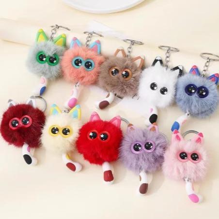 Gantungan Tas Pompom Cat Bulu / Gantungan Kunci Lucu / Keychain Bag Karater Pompon Kucing Bulat Ganc