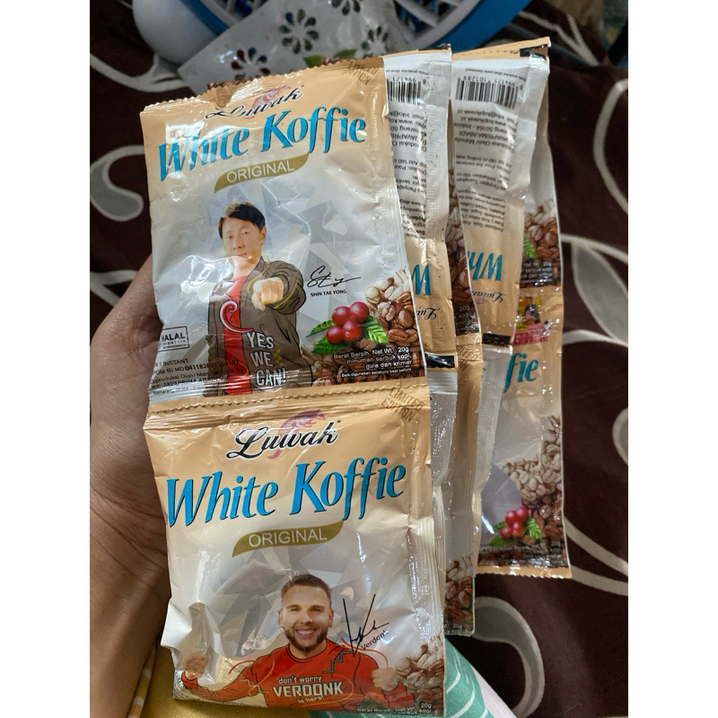 

Luwak white coffe 1renceng 10pcs