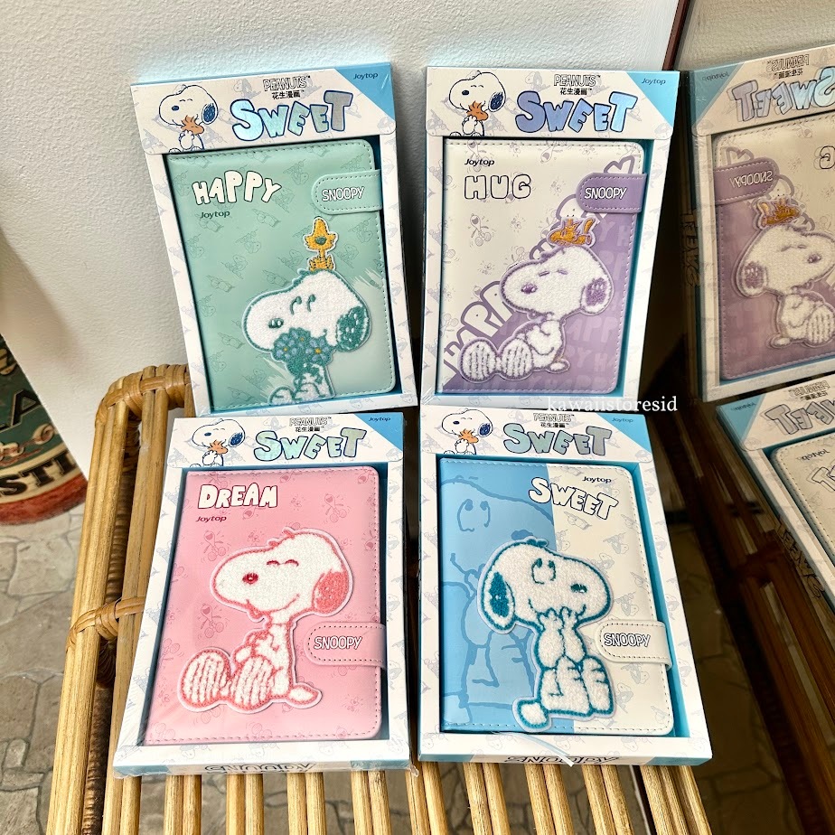 

Notebook Binder Snoopy Charlie Brown Lucy Woodstock Buku Catatan Alat Tulis Perlengkapan Karakter Kartun Lucu Unik Gift Hadiah Kado