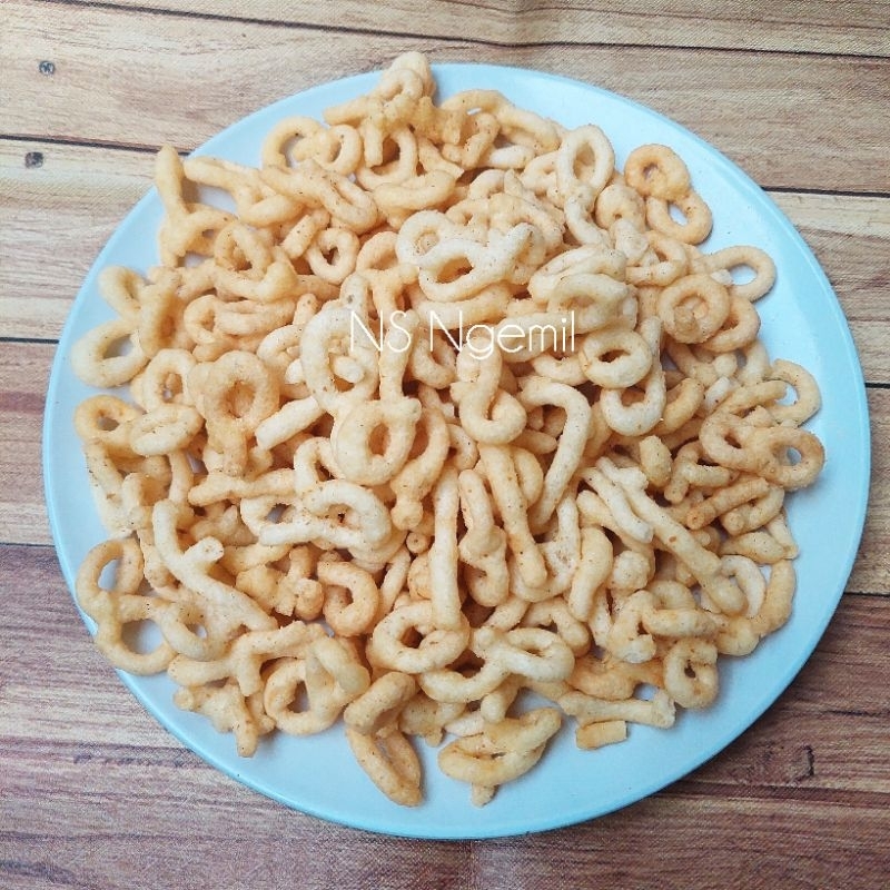 

Lanting Bawang Gurih Asin Khas Kebumen Rasa Original Bawang Gurih 200 gram / Klanting Singkong Rasa Bawang / Oleh-oleh Khas Kebumen