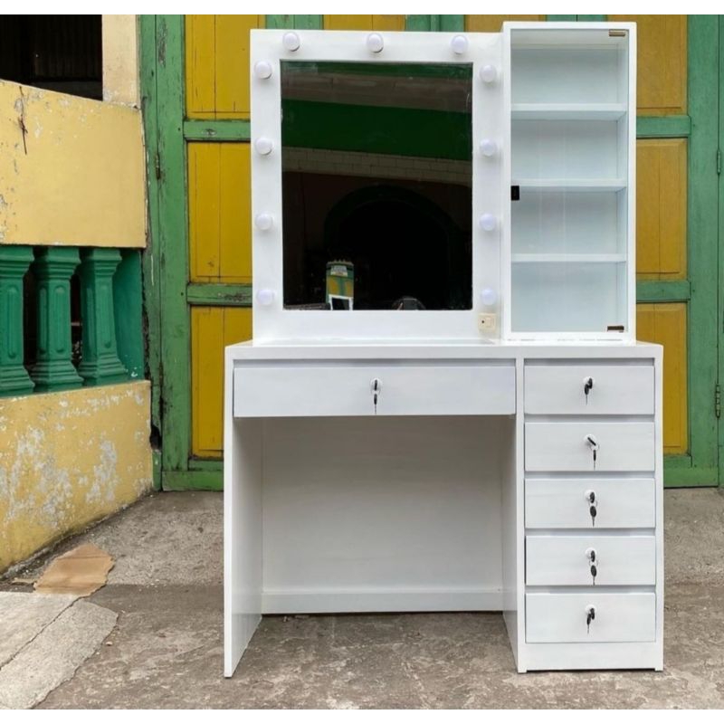 VANITY MIRROR MEJA RIAS VANITY MIRROR MODERN LAMPU VANITY MIRROR IKAKA