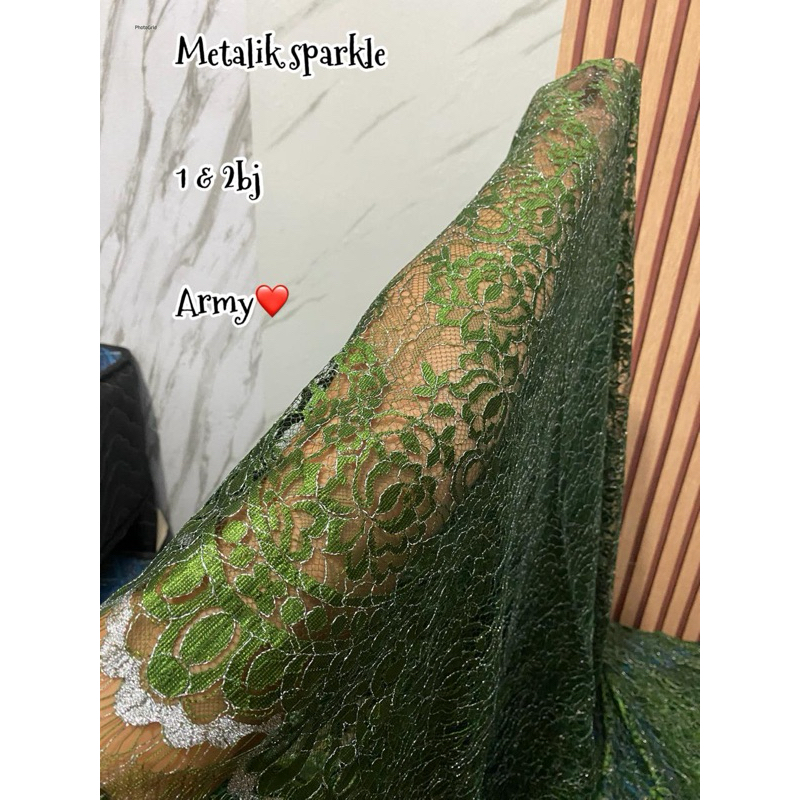 kebaya metalik 2.5m / kain kebaya kekinian / kain metalik ori