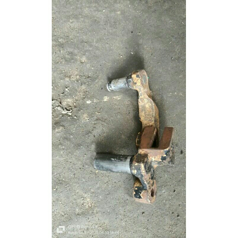 briket kaliper dudukan kaliper rem depan RXKing original copotan