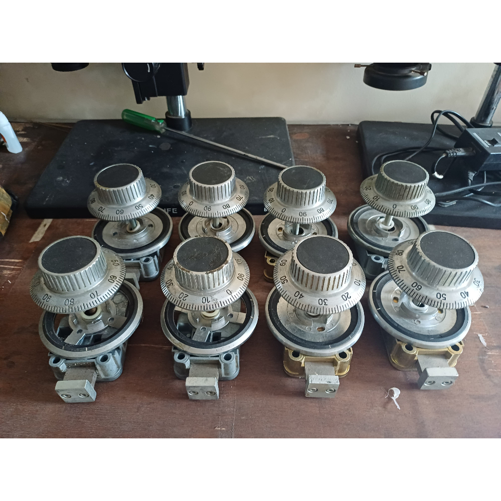 Kunci Kombinasi Brankas SG