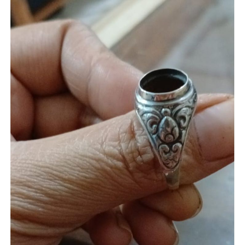emban cincin perak pria permata 9mm