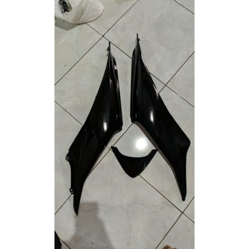 Cover bodi kanan kiri honda revo absolute revo absolut