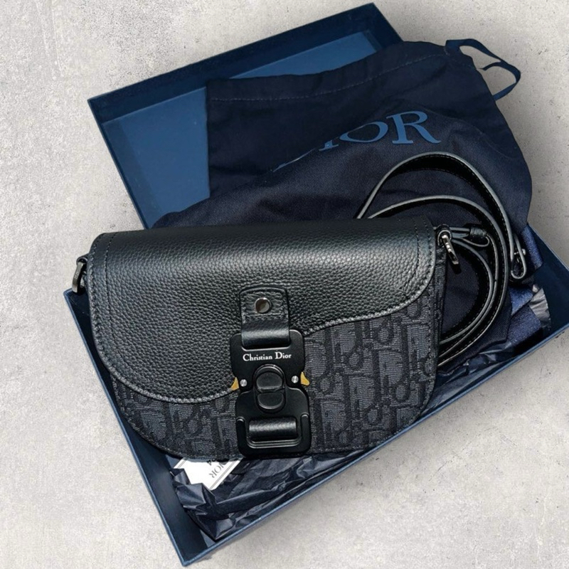 DIOR mini saddle messenger bag black