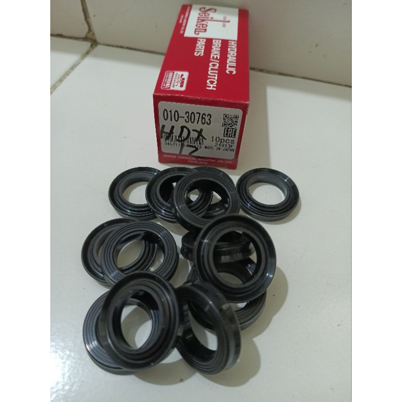 karet rem depan belakang canter hdx sc30763 seiken original