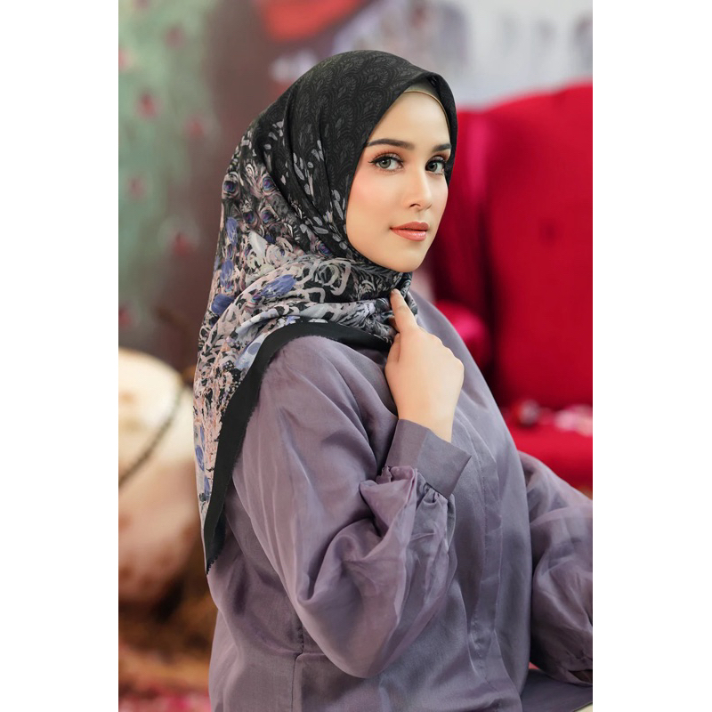 BUTTONSCARVES EDERRA SERIES