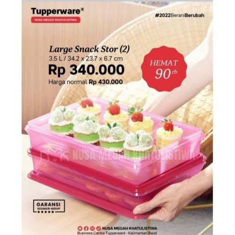 Tempat bolu/Large snack stor Tupperware