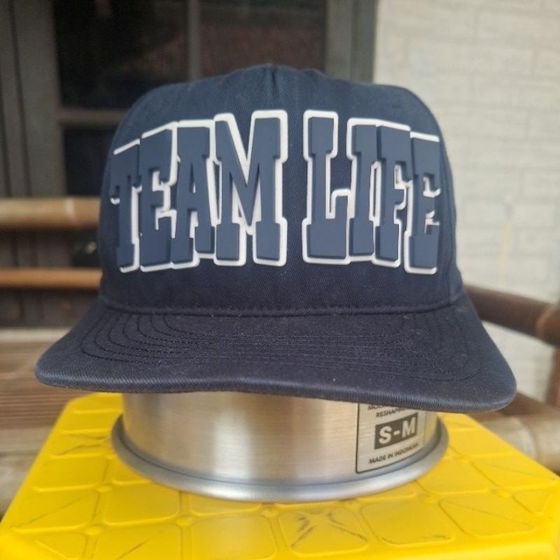 TEAM LIFE [by INGONG]-UNIQUE ART RARE VINTAGE SNAPBACK