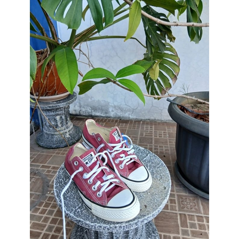Converse Maroon