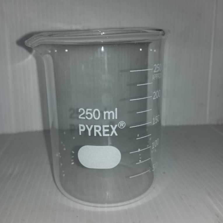 Pyrex gelas piala/beaker glass/gelas takar