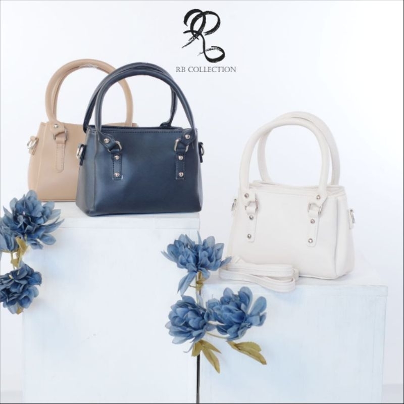 [Celine Bag] - Tas Wanita dengan Kantong Banyak & Resleting Aman