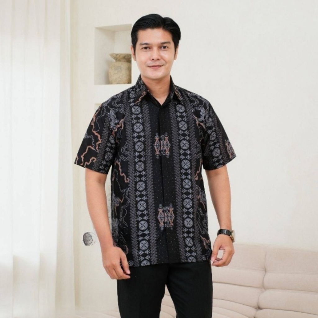Nazilla Batik - Baju Batik Cowok Kantoran Kondangan Lengan Pendek Hitam