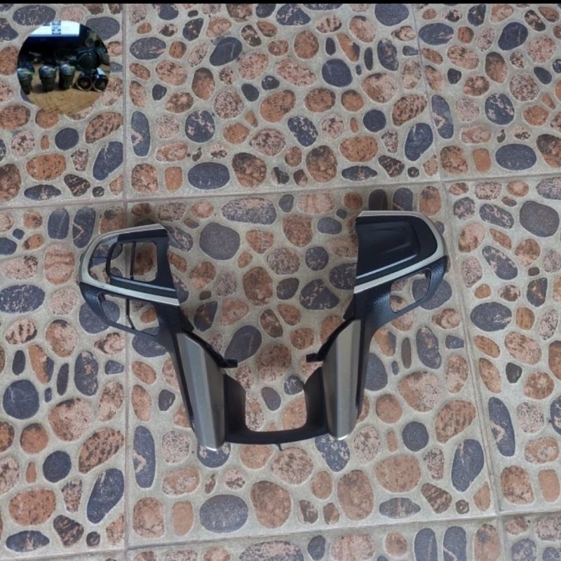 CoverTombolStir Innova reborn type V original asli Toyota