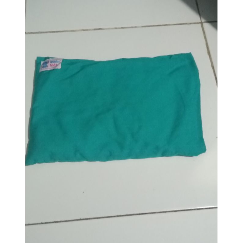 bantal anti peyang merek winder baby