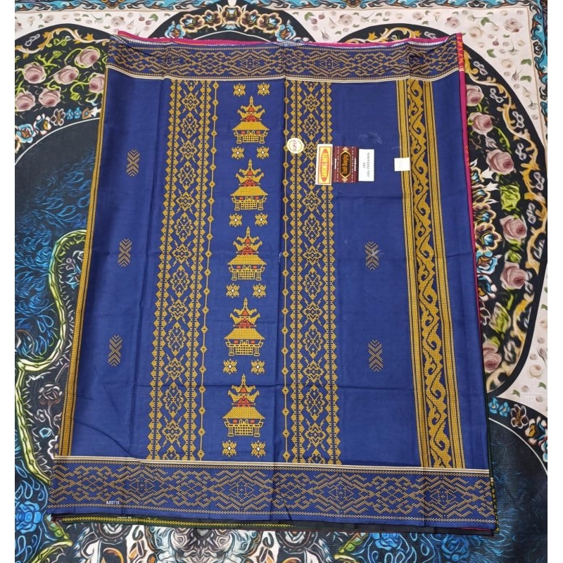 Sarung Karo Tuah Sangap