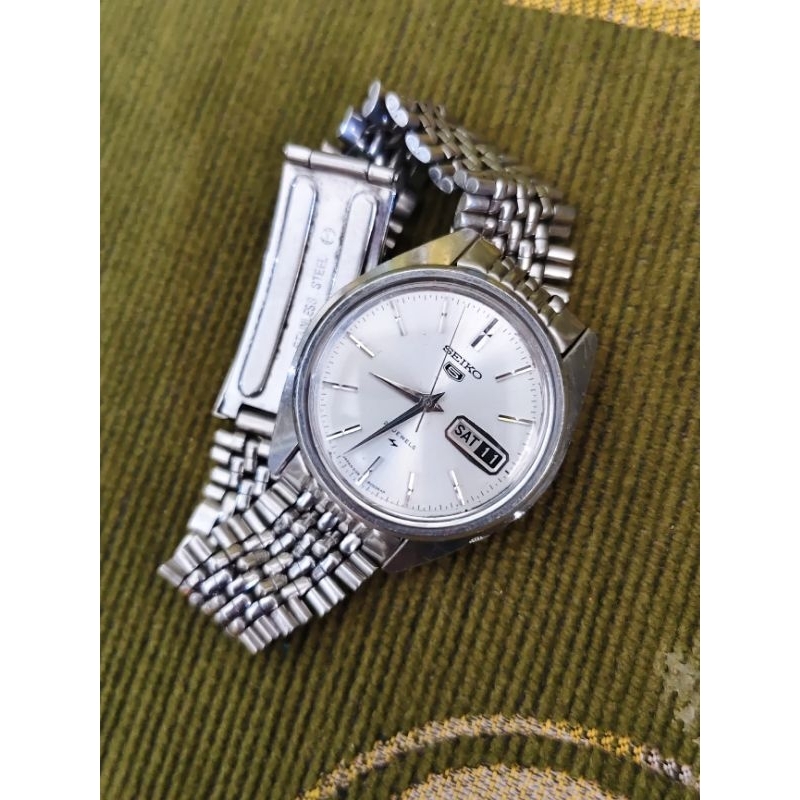 Seiko 5126-8040 white dial