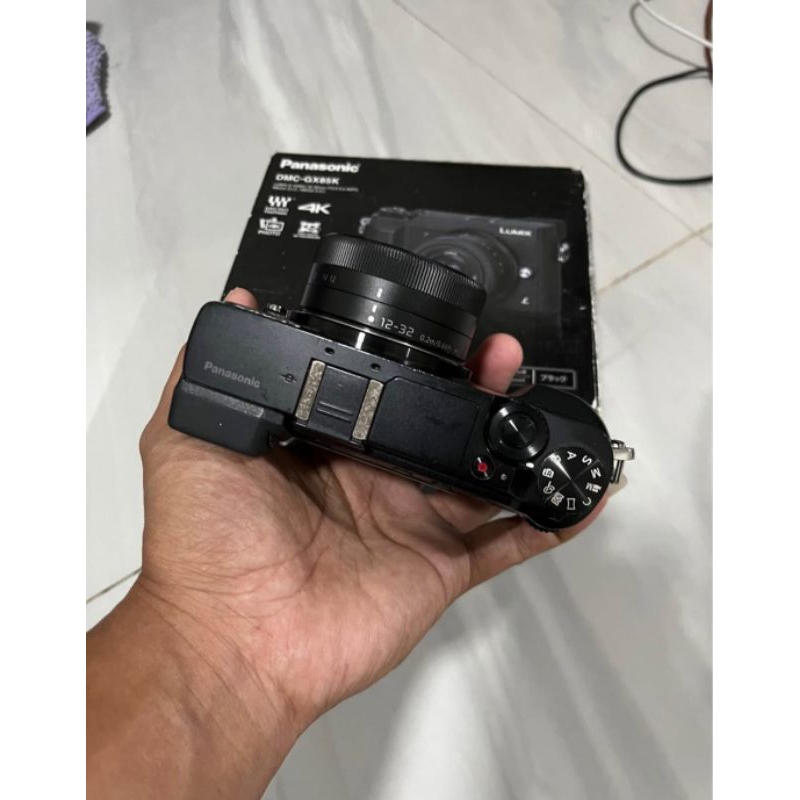 LUMIX GX85