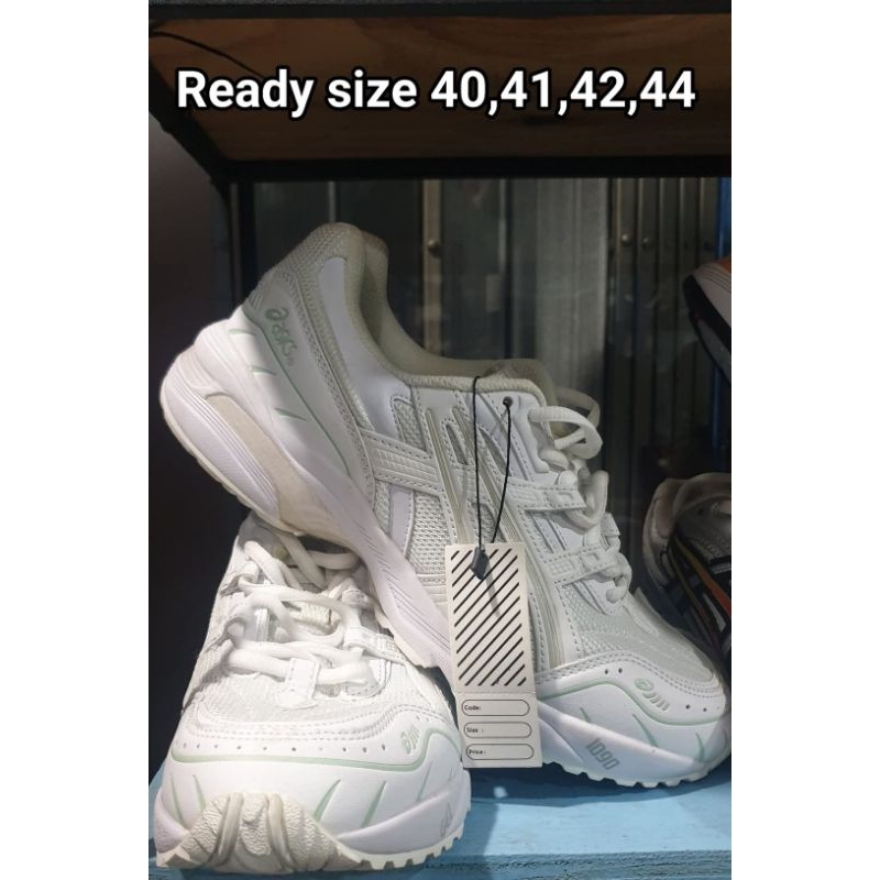 Sepatu pria wanita asics untuk kantor olahraga outdoor