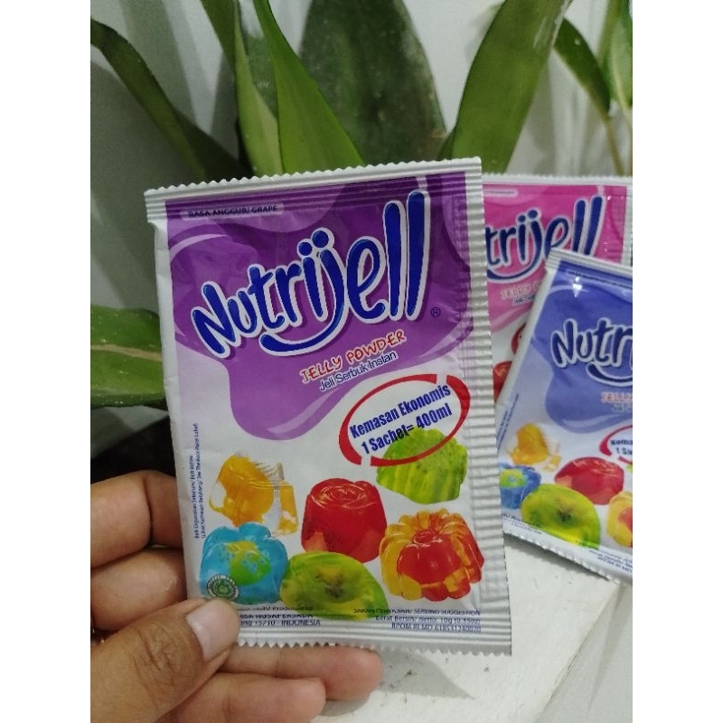 

NUTRIJELL rasa rasa blueberry, anggur, stroberi, mangga, jeruk, leci, kelapa.