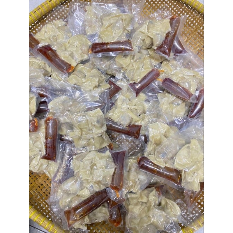 

Pangsit_Jebew_rebus_goreng_pedas