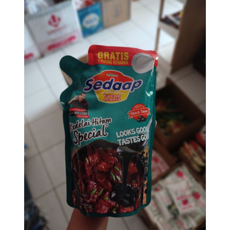 

Sedap Kecap Manis Kedelai Hitam Spesial Refill 725g Gratis Piring