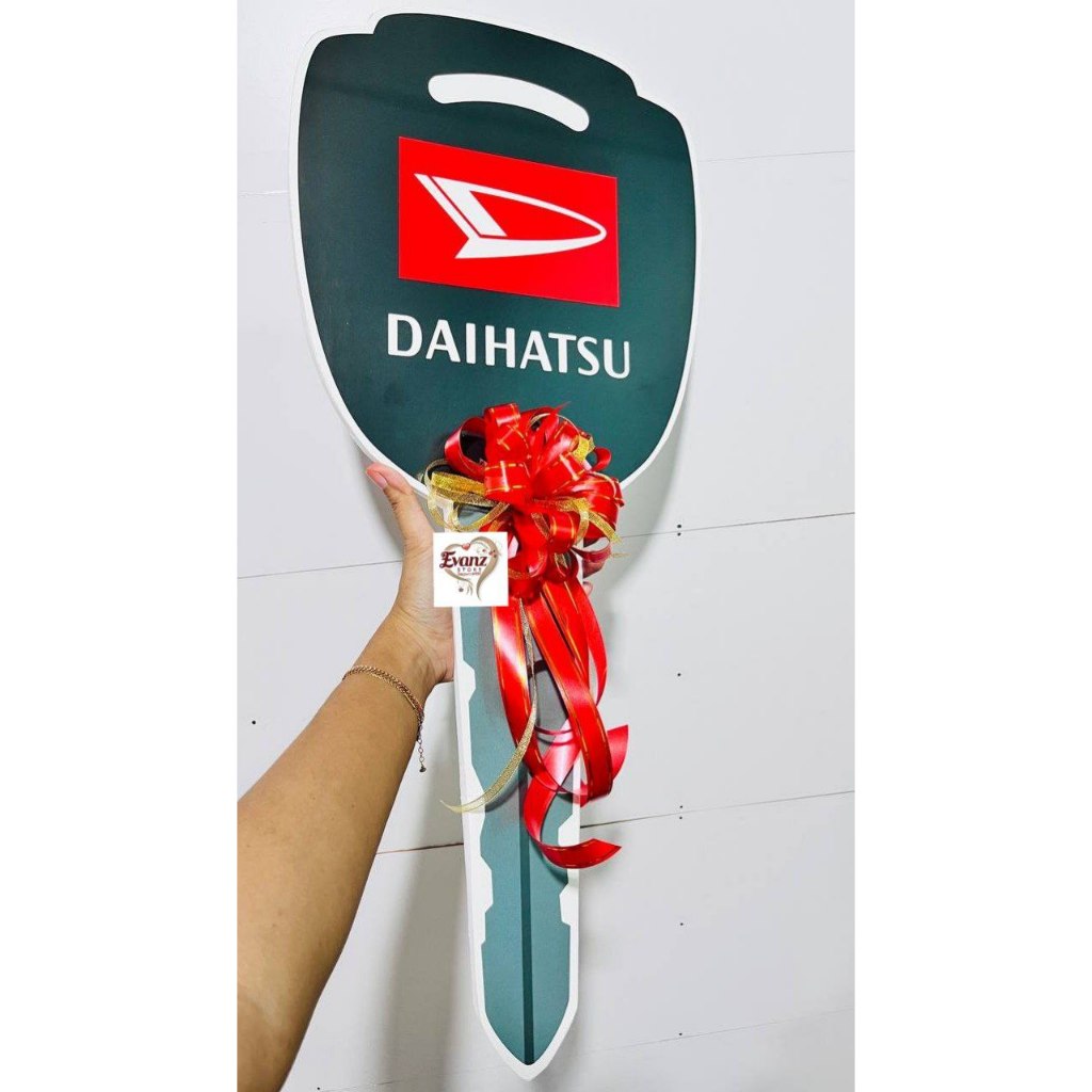 

Kunci Dummy simbolis Kendaraan, Rumah dll/ Grand opening/Kunci Serah terima hadiah/Kunci Besar Palsu