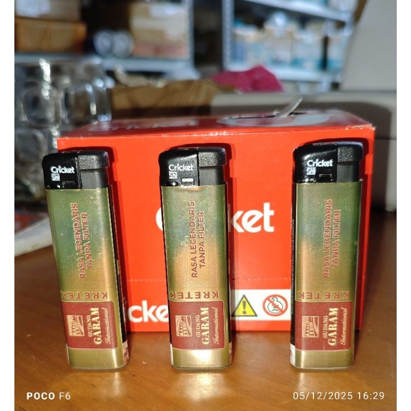 Cricket Magnet Gudang Garam Limited Edition Original Korek Pemantik Mancis