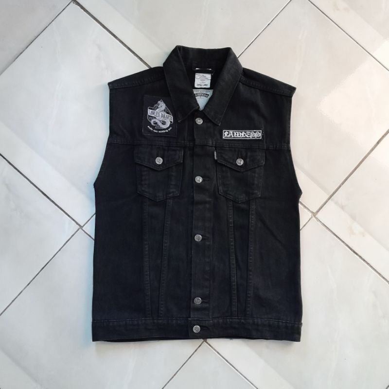 Vest LAWLESS JAKARTA - DOOM (Likeblackmerch)