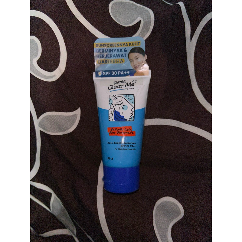 NEW sunscreen dermies erha acne