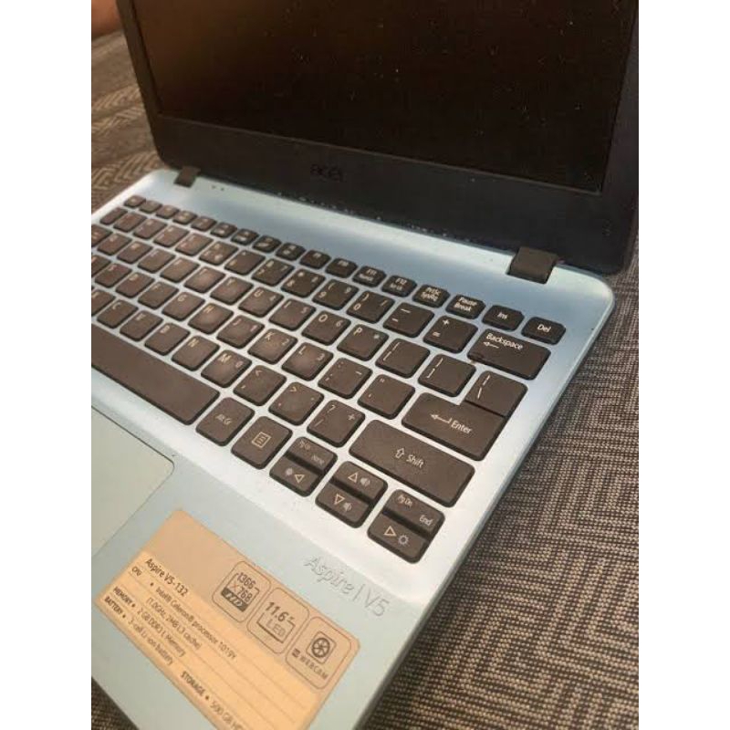 (MATOT)Notebook ACER ASPIRE ONE V5 132 - baca deskripsi