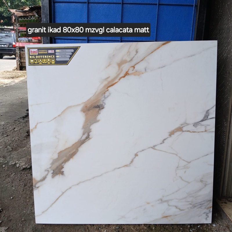 GRANIT LANTAI 80x80 MZVGL CALACATA MATT KW C