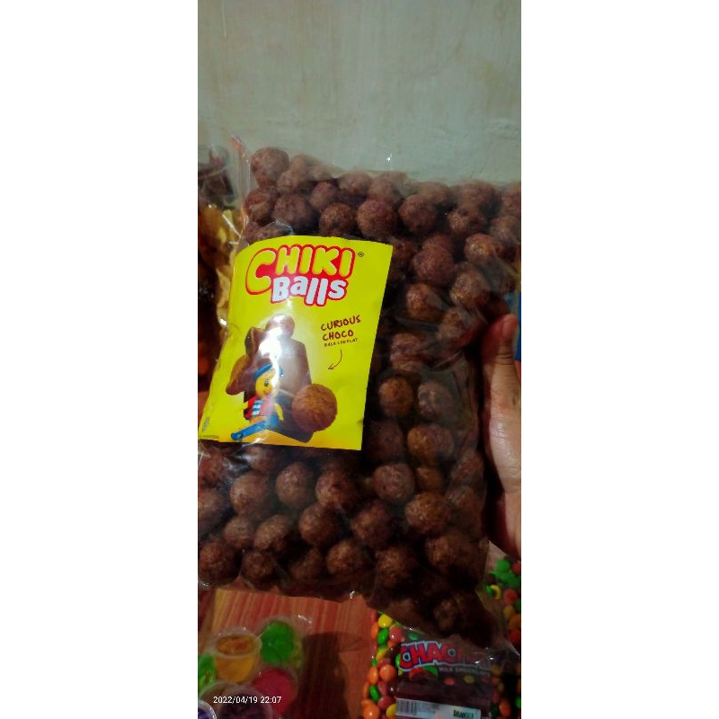 

Chiki ball coklat 250gr