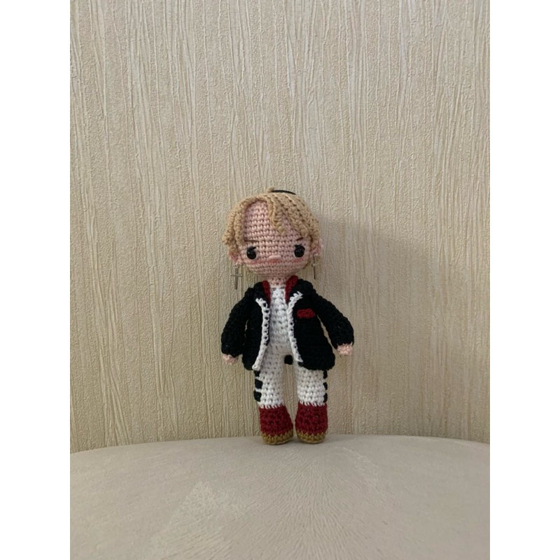 boneka rajut bts jimin