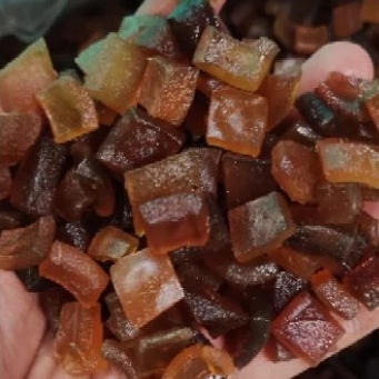 

Kerupuk Kulit Sapi Mentah Latua HALAL 400Gr Asli Kulit Sapi Tanpa Campuran Bahan Lain Potongan Kotak Dadu Dorokdok Lapoan