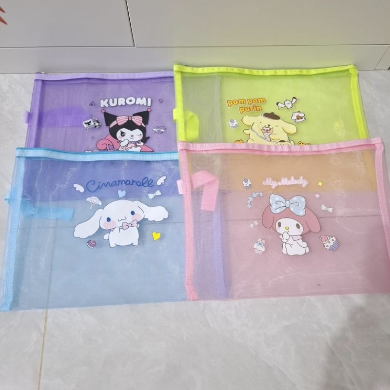

Map jaring dokumen buku motif sanrio