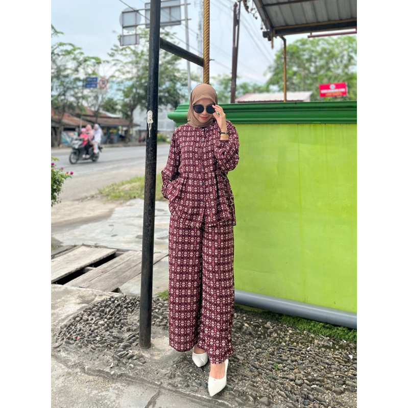 One set daily By aira