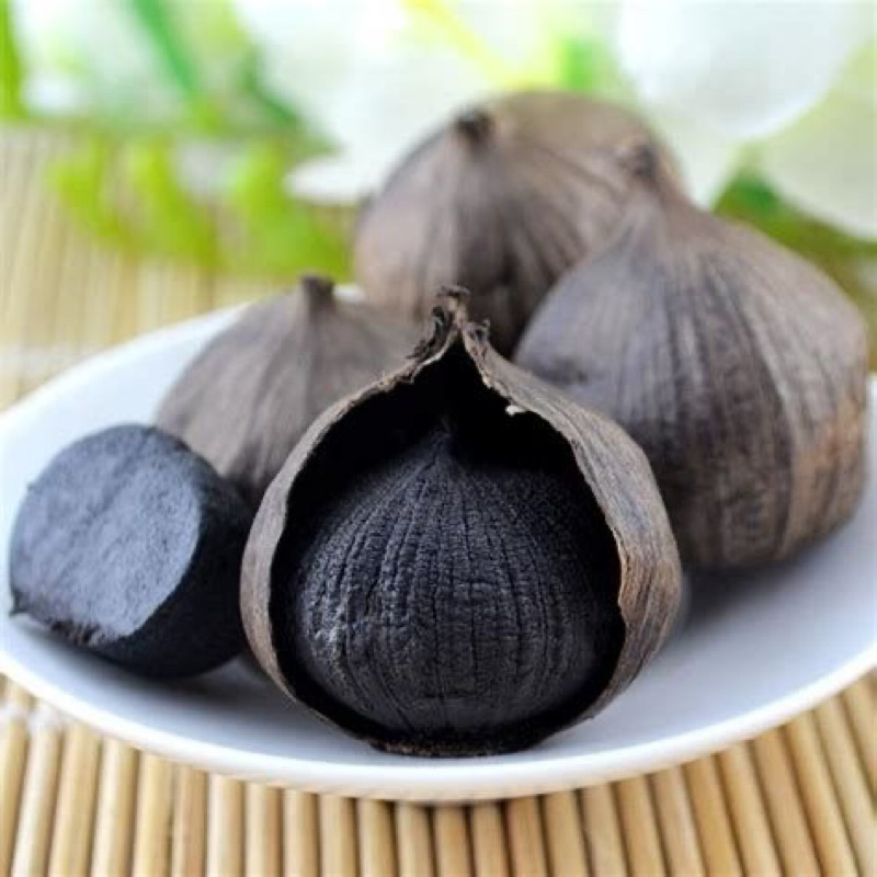 

Black Garlic / Bawang Hitam Tunggal / Bawang Lanang Tunggal