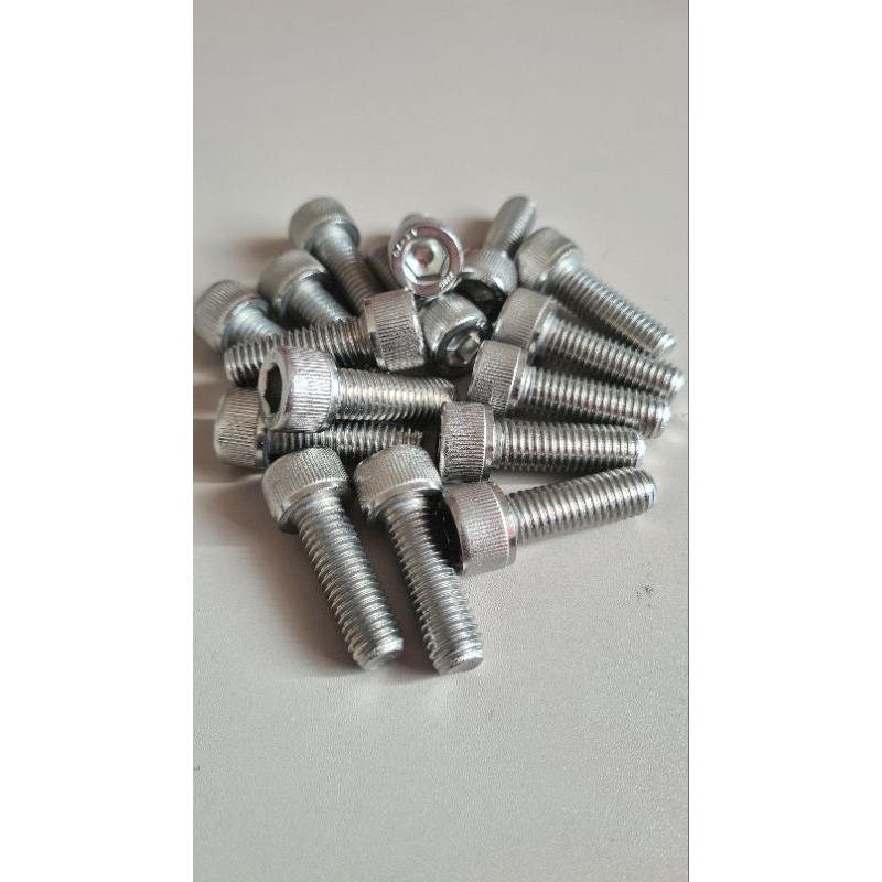 Baut stainless/stenlis M8 2.5mm. setara baut 12