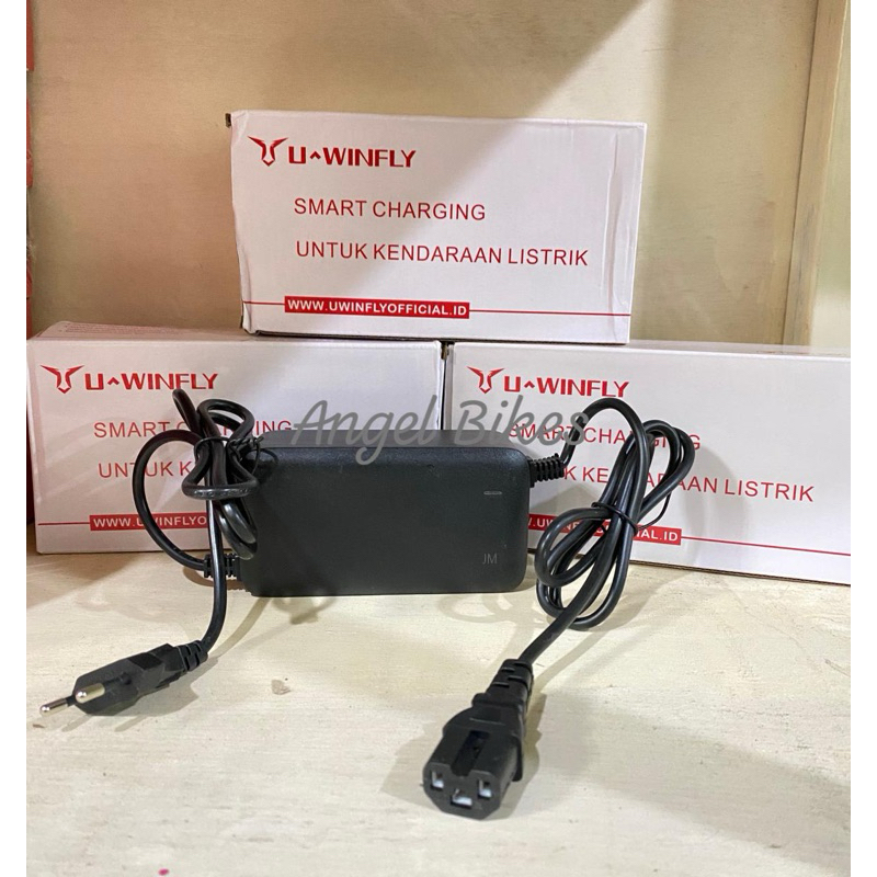 Charger Sepeda Listrik Uwinfly 48V 12AH Charger universal merk uwinfly tipe female
