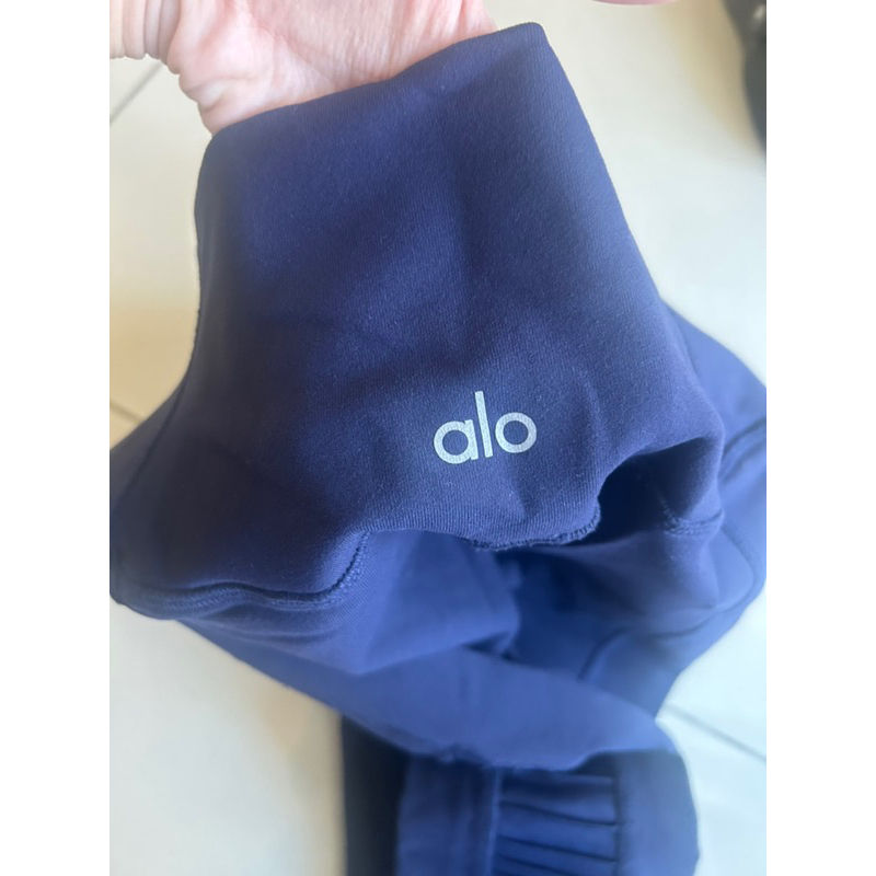 Alo Yoga Preloved