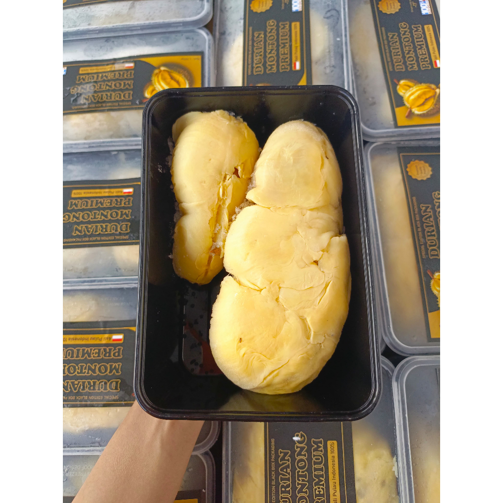 

DURIAN MONTHONG BOX HITAM