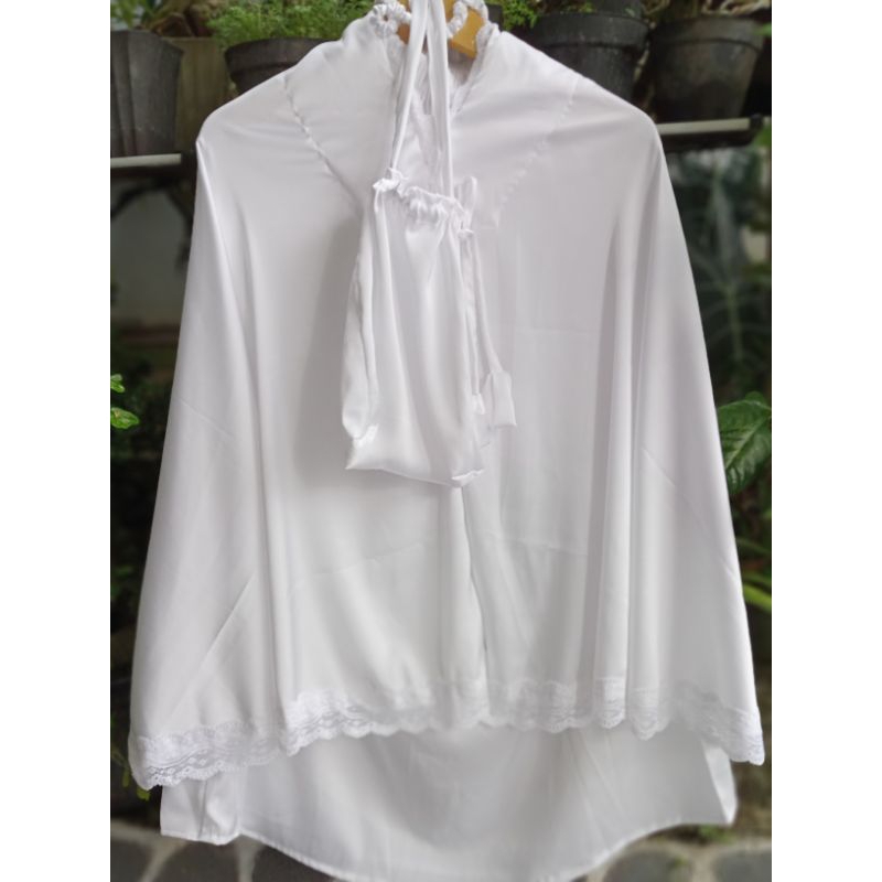 Mukenah setelan anak premium/ mukenah usia TK dan SD/ Mukenah anak armany silk