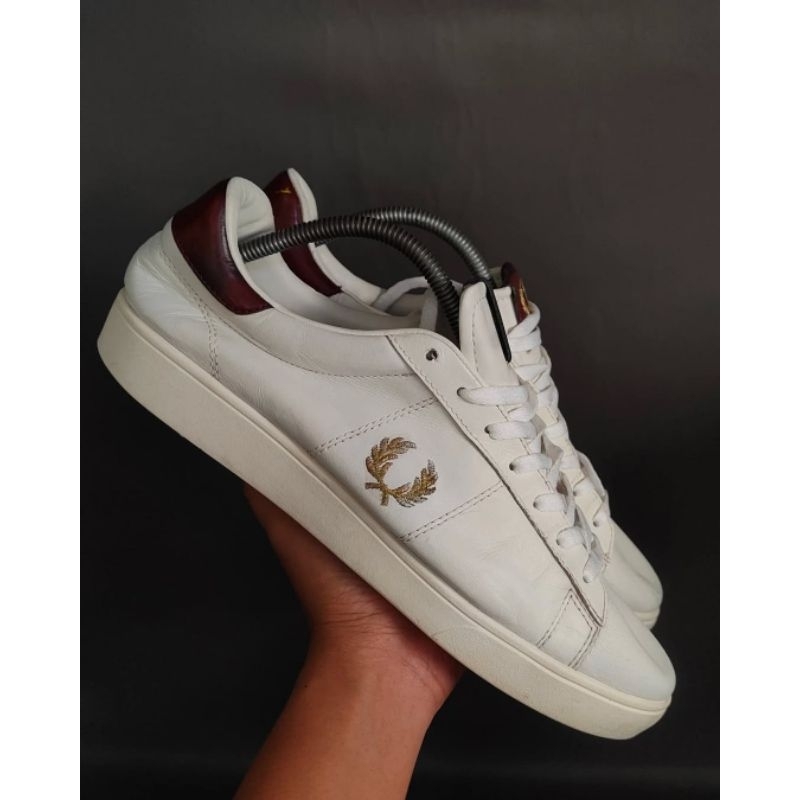 sepatu second Fred Perry UK 44